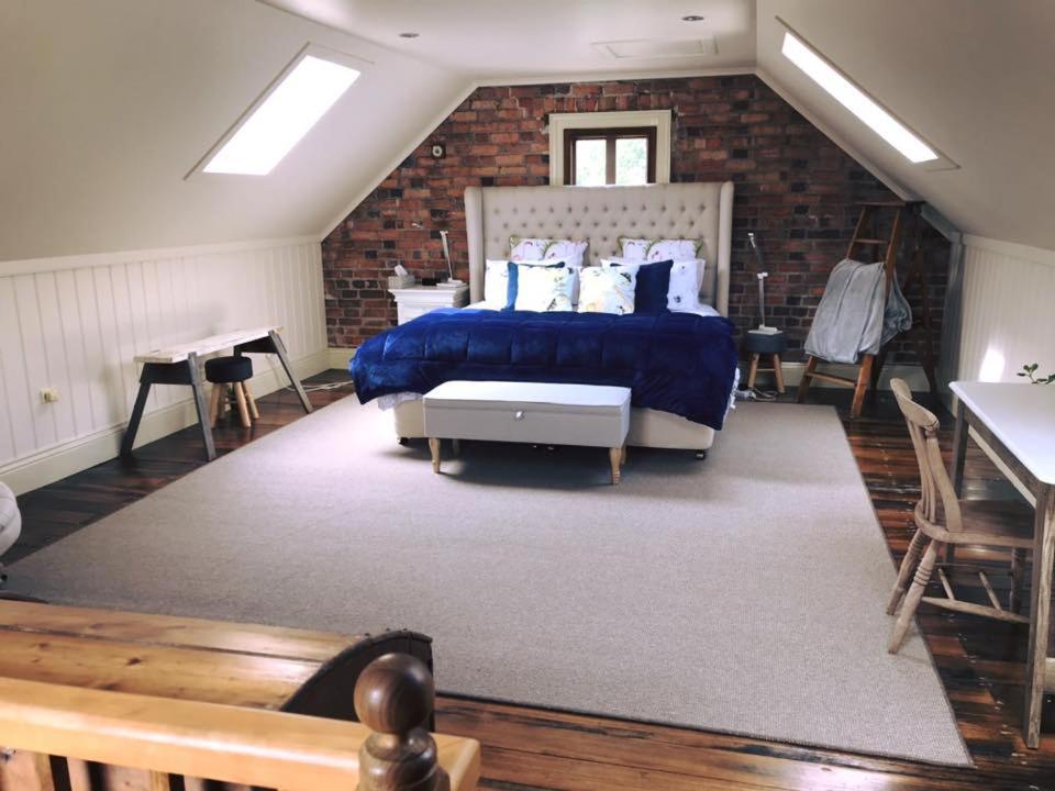 Robin Hoods Well Farm Stay Sassafras Exterior foto